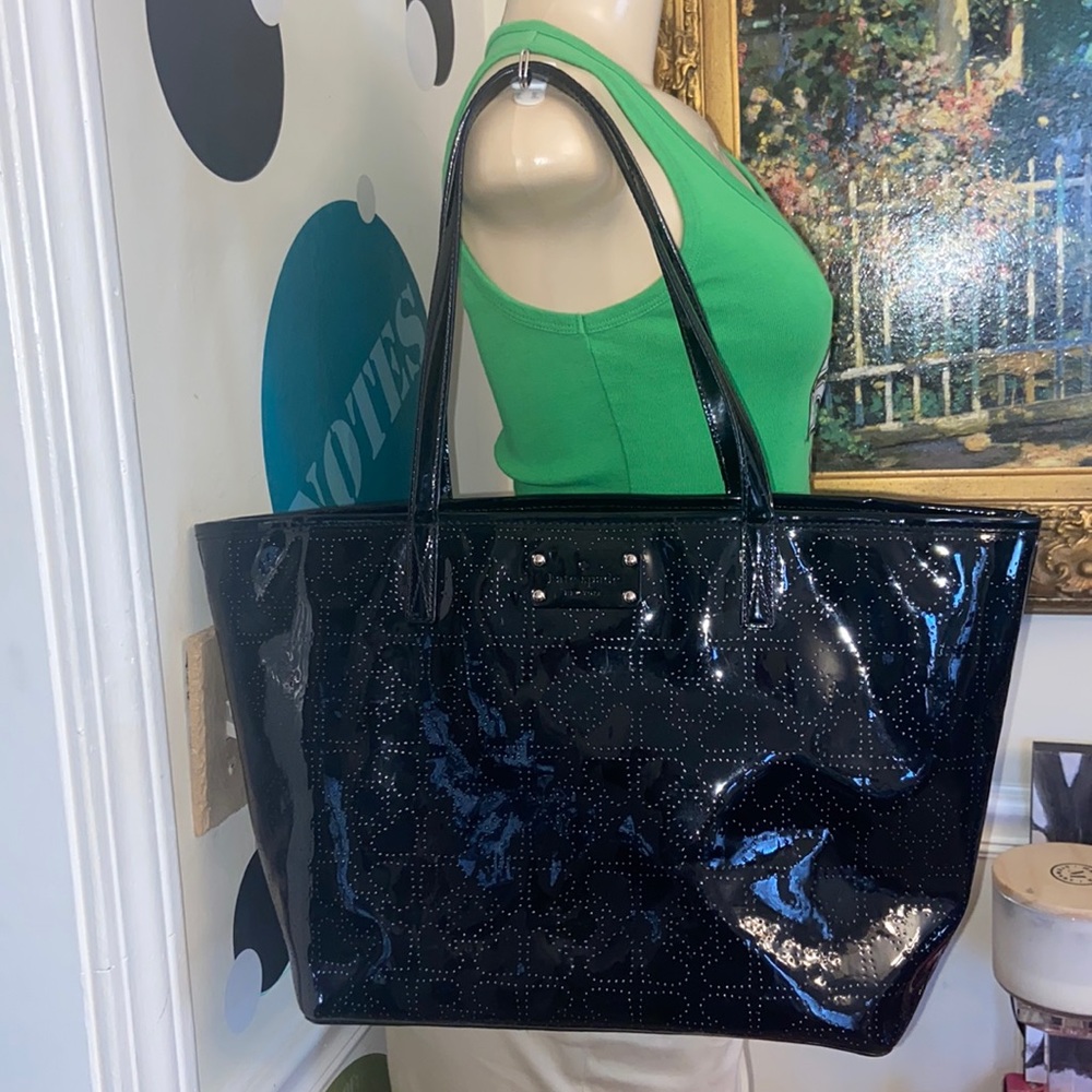 Authentic kate spade Harmony Metro Patent Leather Perferated Purse Tote- SALE!
